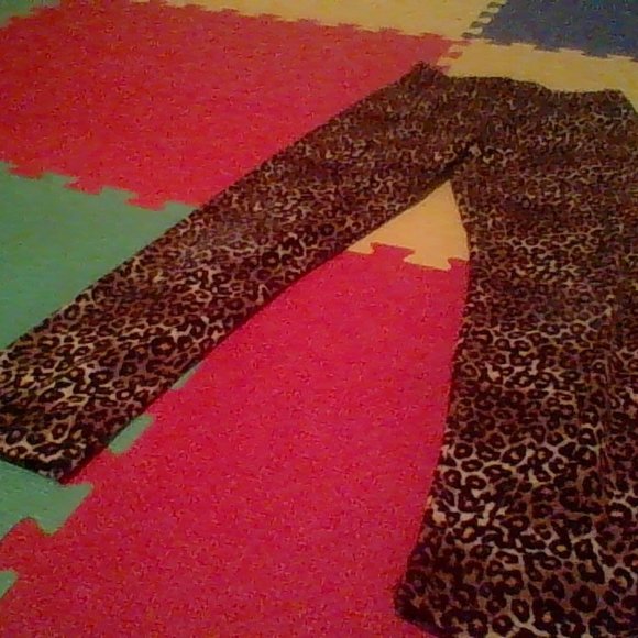 Cheetah leggings - Picture 1 of 5